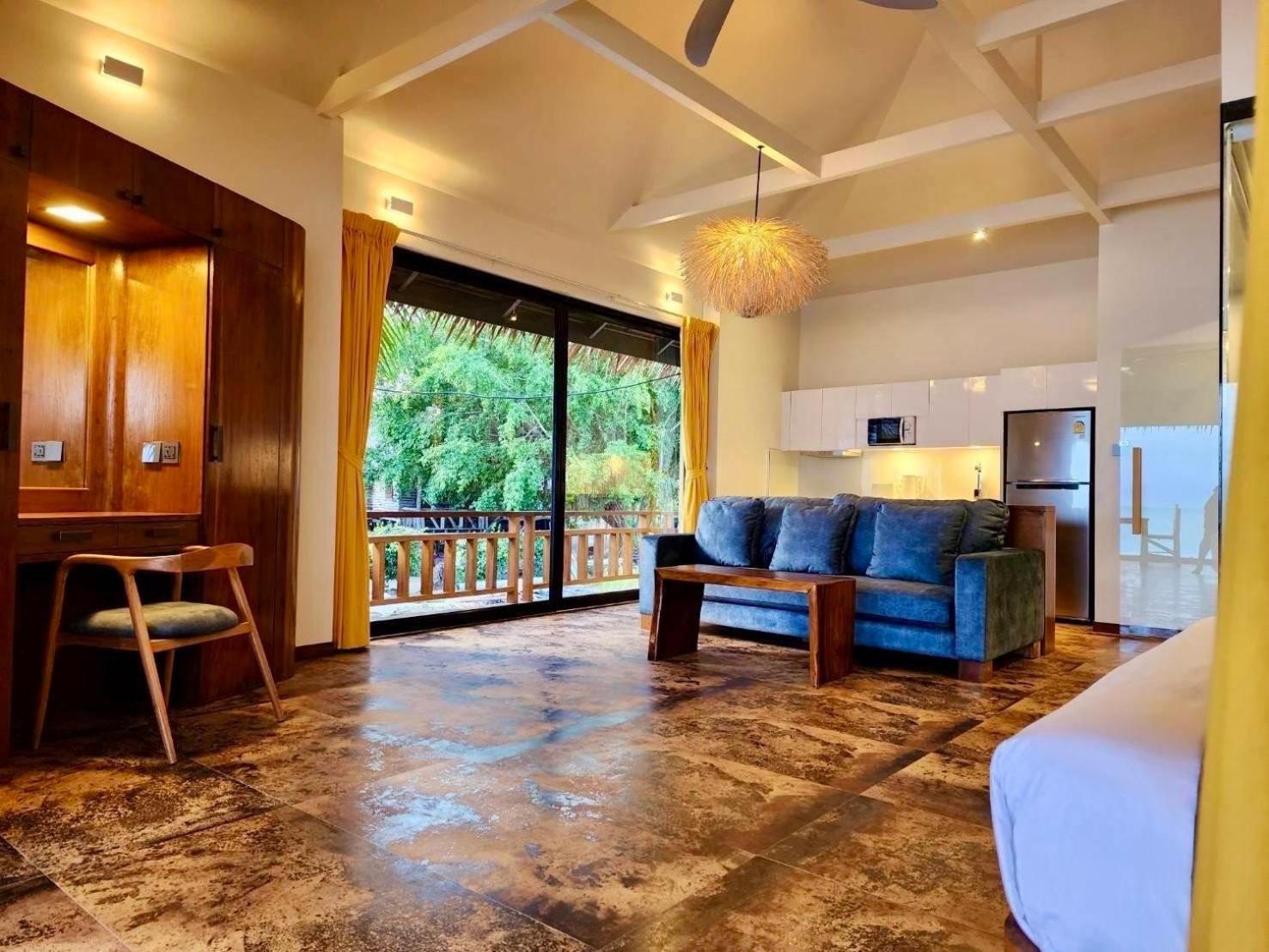 Absolute Beachfront Villas Baan Tai Eksteriør billede