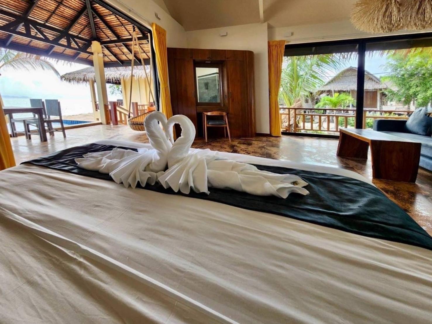 Absolute Beachfront Villas Baan Tai Eksteriør billede