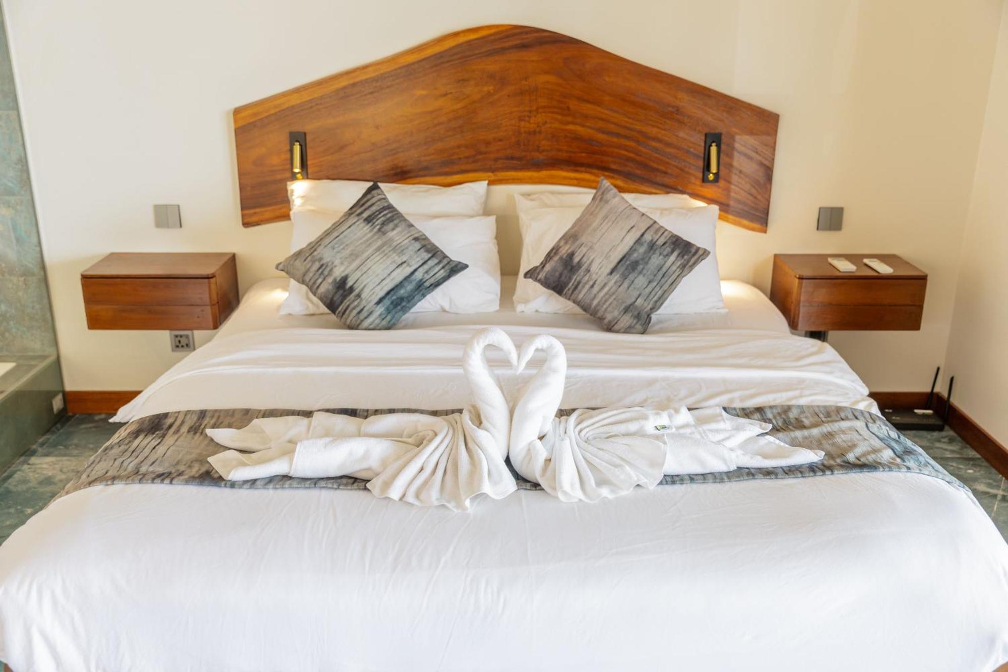 Absolute Beachfront Villas Baan Tai Eksteriør billede